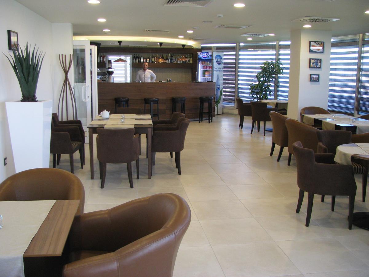 Bon Bon Park Hotel & Spa Boyana Sofia Exteriör bild