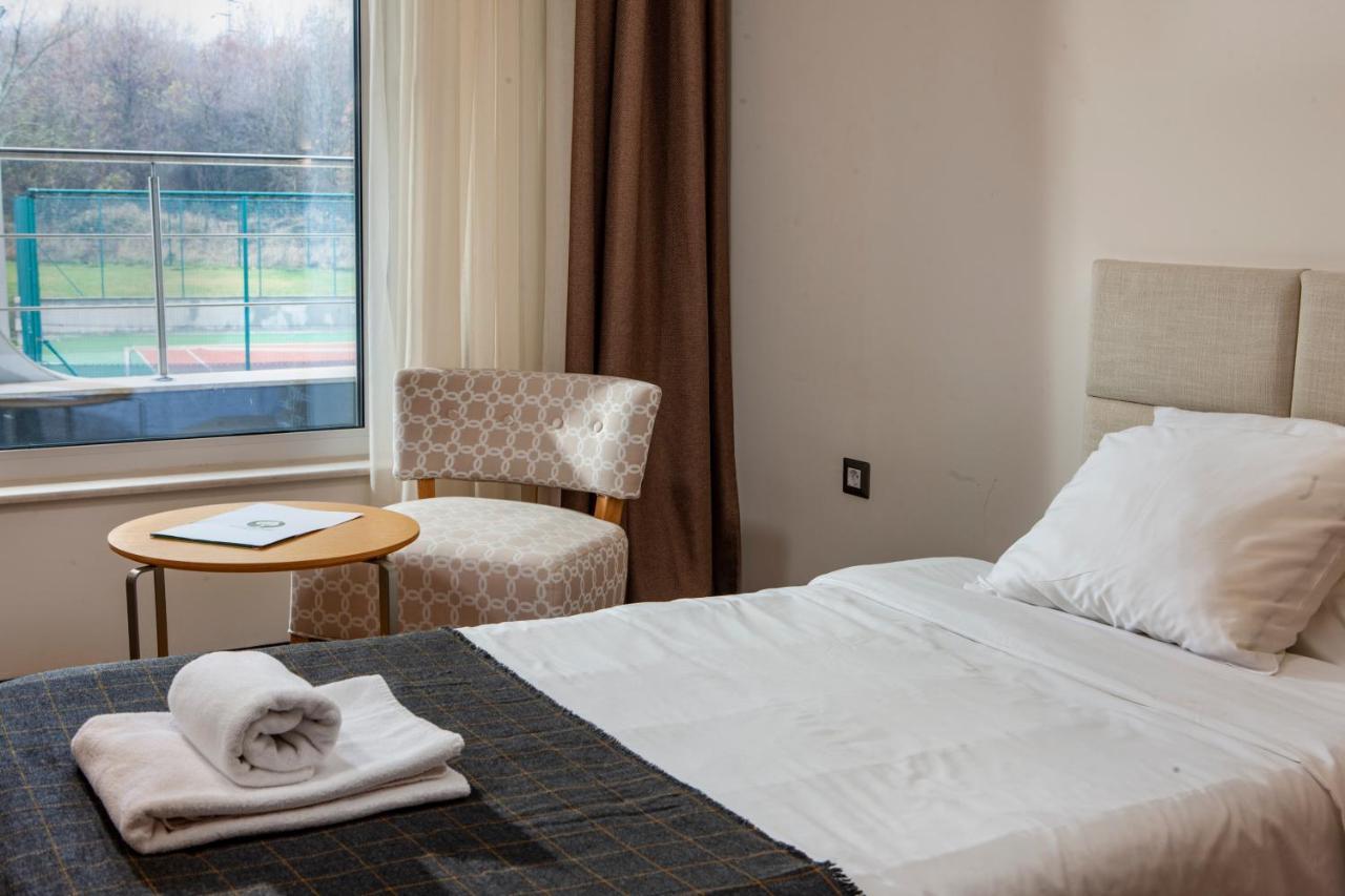 Bon Bon Park Hotel & Spa Boyana Sofia Exteriör bild