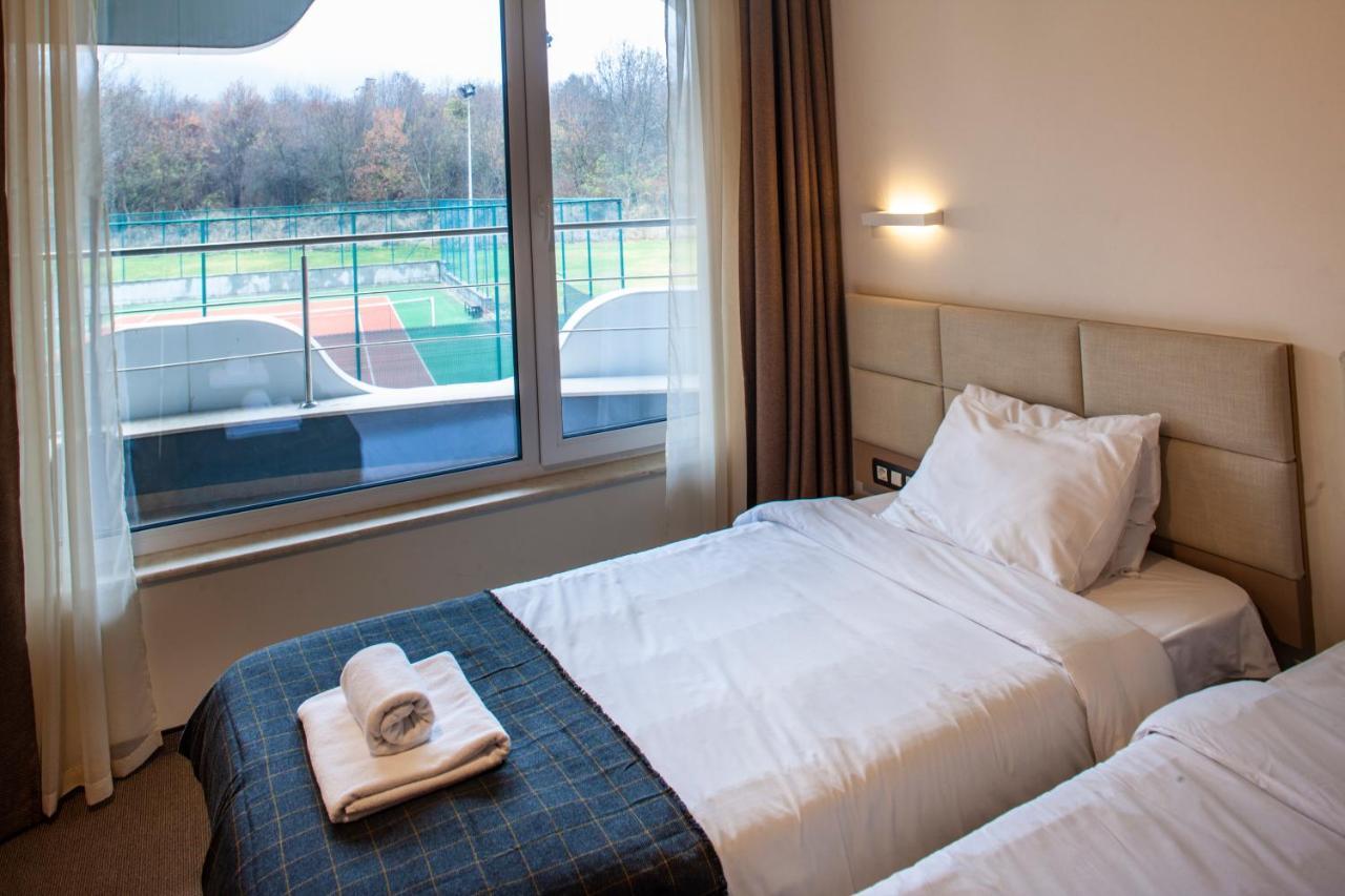 Bon Bon Park Hotel & Spa Boyana Sofia Exteriör bild