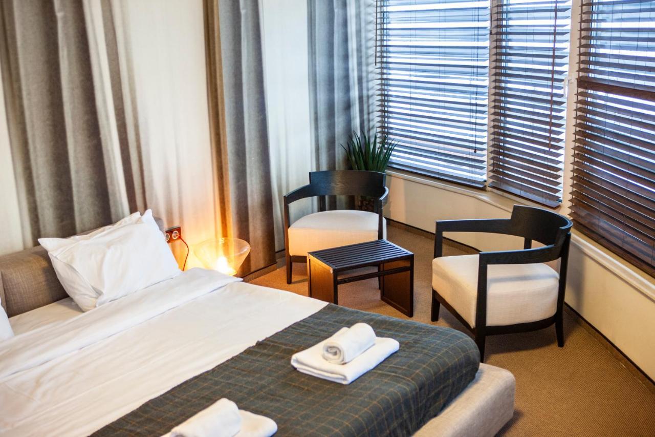 Bon Bon Park Hotel & Spa Boyana Sofia Exteriör bild